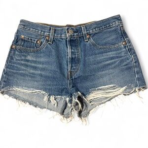 Levi’s denim distressed mid rise shorts 100% cotton‎ 27